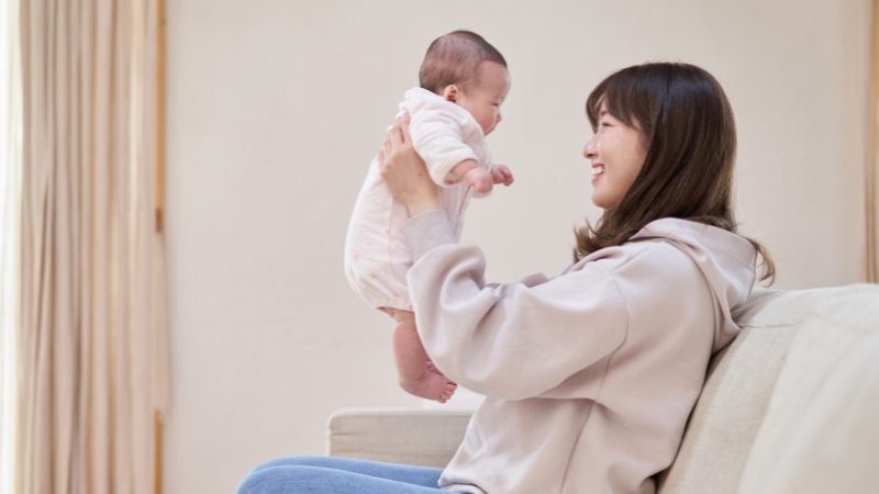 Bé phát triển như thế nào ở tuần tuổi 10