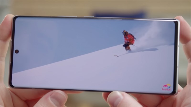 Có vẻ như độ chính xác màu sắc không phải là điểm mạnh của gia đình Phantom X2.