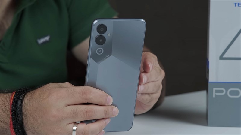 Đánh giá Tecno POVA 4: Hiệu năng khá, pin khủng 6.000 mAh, camera 50MP Đánh giá Tecno POVA 4: Hiệu năng khá, pin khủng 6.000 mAh, camera 50MP