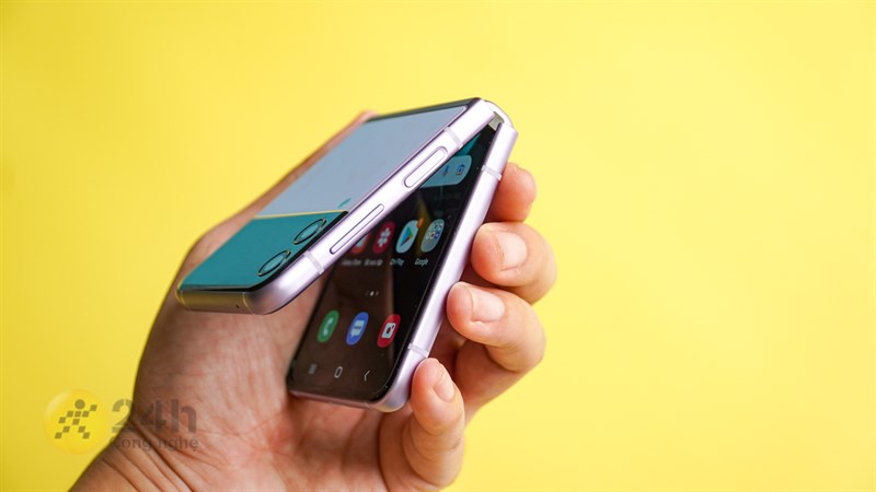 Samsung Galaxy Z Flip3 5G