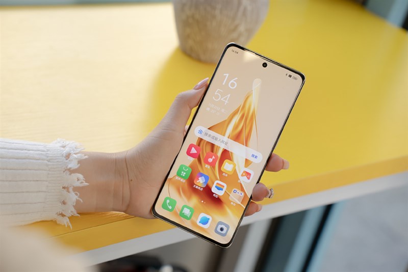OPPO Reno11 Pro+ có gì mới OPPO Reno11 Pro+ có gì mới