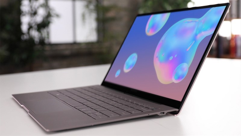 Galaxy Book 2 Go