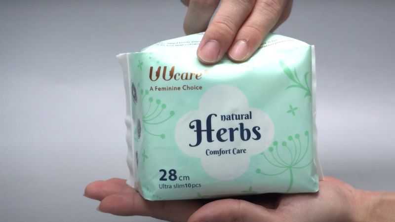 Băng vệ sinh ngày và đêm Uucare thảo dược