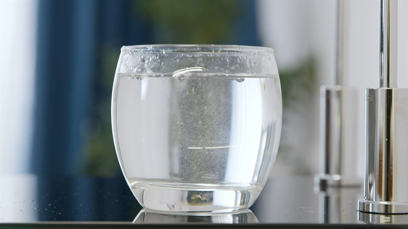 Nước lấy từ máy lọc nước Mutosi có nhiều hạt khí Hydrogen