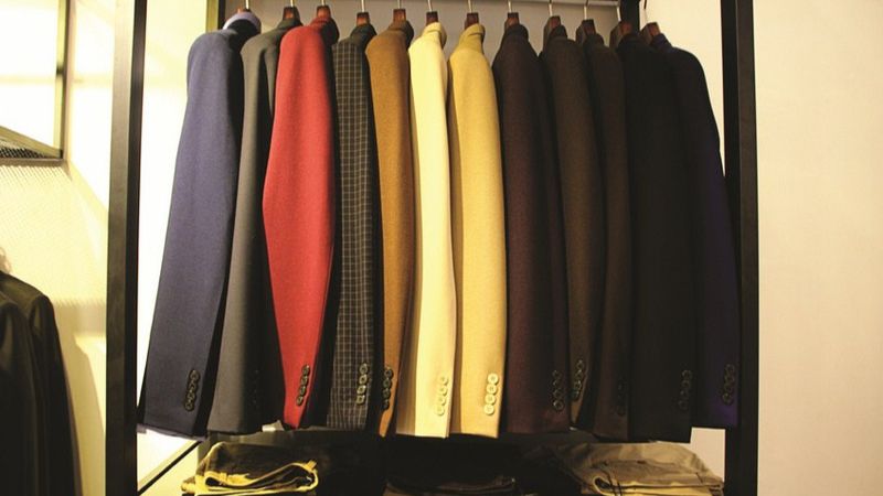 Bí quyết giặt áo vest tại nhà đơn giản bền đẹp mà không cần ra tiệm