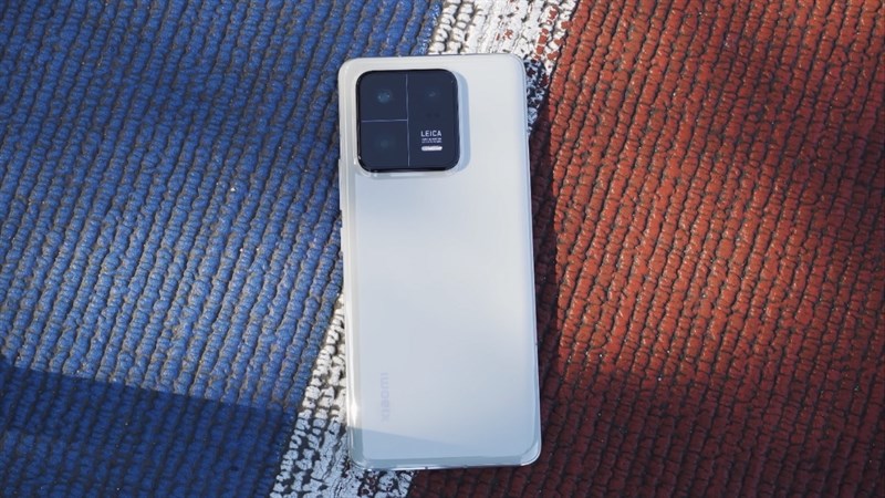 Xiaomi 13 Pro là một điện thoại Xiaomi tốt nhất ở thời điểm hiện tại khi cân bằng đước toàn diện các yếu tố.