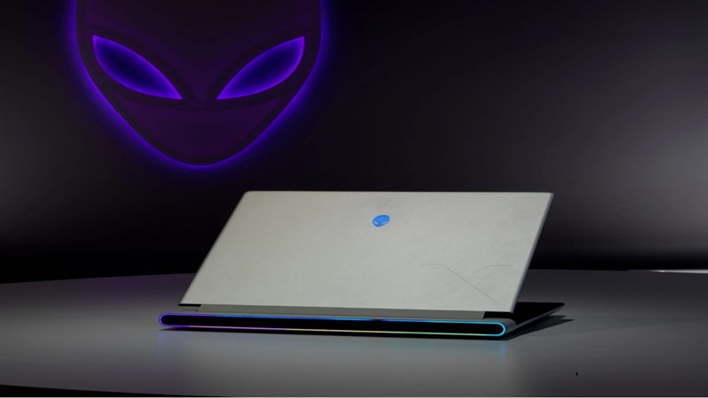 [CES2023] Dell ra mắt 2 'chiến binh mới' của mình là Alienware M18 và M16 dịp đầu năm