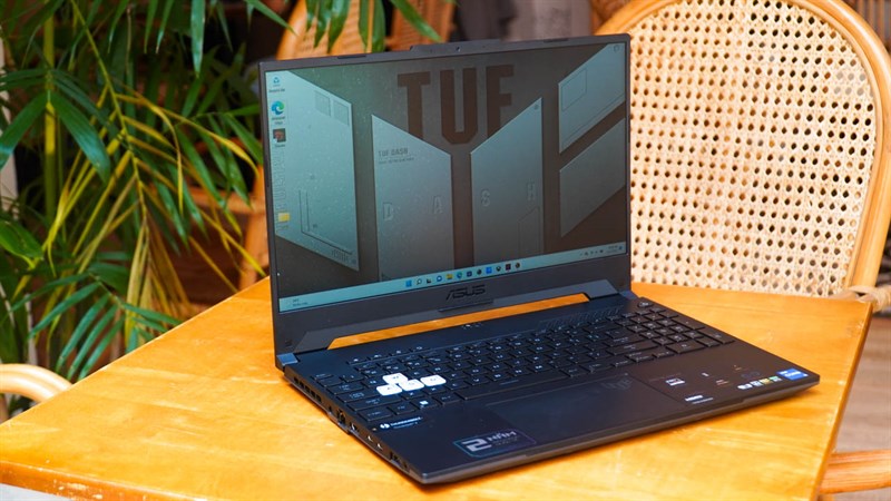 Một trong những điểm mạnh nhất của ASUS TUF Dash F15 2022 là độ bền. Một trong những điểm mạnh nhất của ASUS TUF Dash F15 2022 là độ bền.