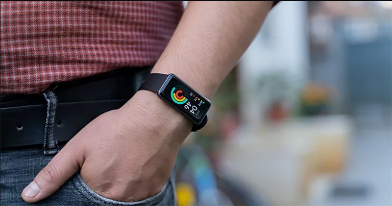 Smartwatch | Vòng tay realme nghe lạ mà lại 'ngon', mua ngay với giá chỉ từ 690K