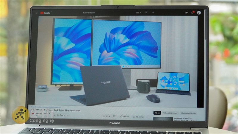 Trên tay Huawei Matebook D16 tại Việt Nam