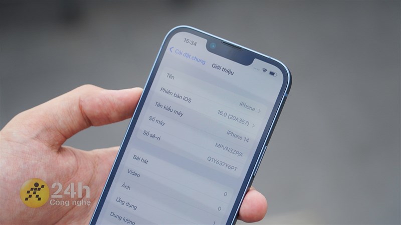 iPhone 14 được trang bị vi xử lý Apple A15 (trước đó máy của mình ở iOS 16.0).
