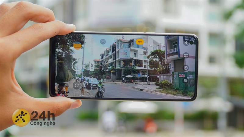 OPPO Reno8 Z 5G: Điện thoại tầm trung đẹp chơi Tết 2023 OPPO Reno8 Z 5G: Điện thoại tầm trung đẹp chơi Tết 2023