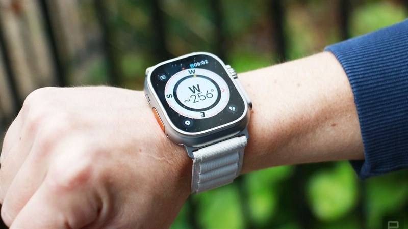 Công nghệ màn hình Apple tự phát triển sẽ trang bị đầu tiên trên thế hệ Watch Ultra tiếp theo (Ảnh: Engadget)