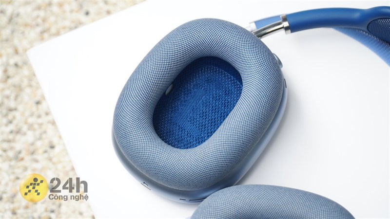 Trên tay AirPods Max