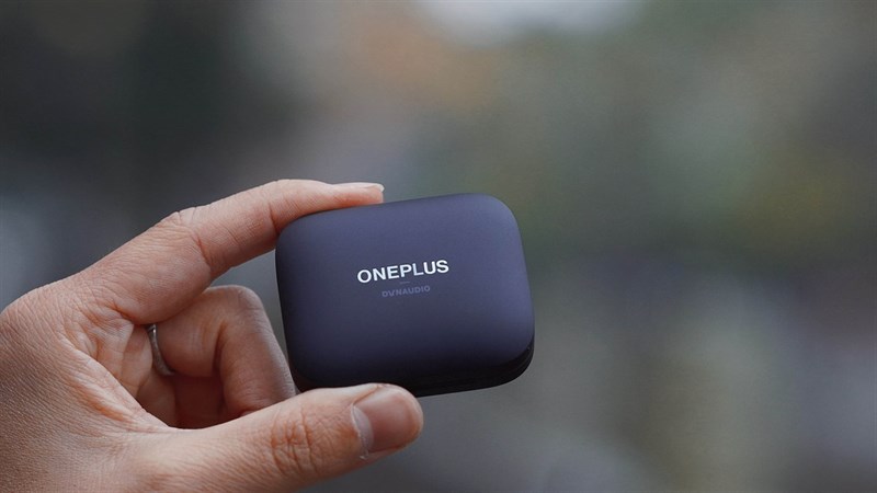 Trên tay OnePlus Buds Pro 2: Thiết kế cá tính, pin dùng đến 39 tiếng