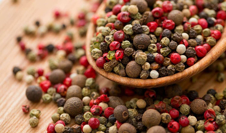 Giá tiêu hôm nay 18/1/2023: Tiếp tục giảm phiên thứ 2 liên tiếp