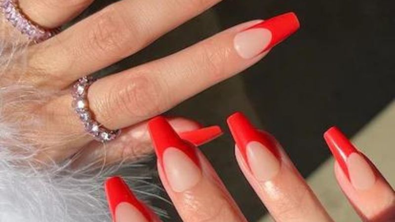 Mẫu nail đỏ đơn giản