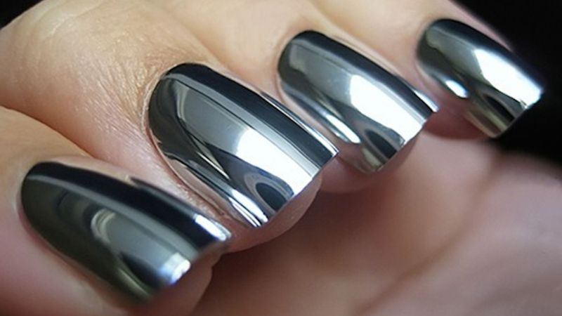 Nail metallic bạc