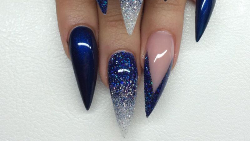 Nail xanh navy kim tuyến