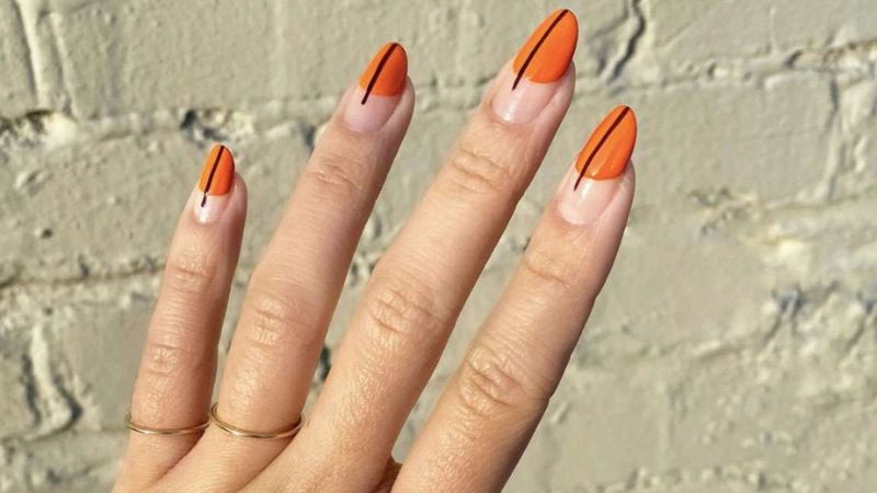 Nail cam họa tiết đơn giản