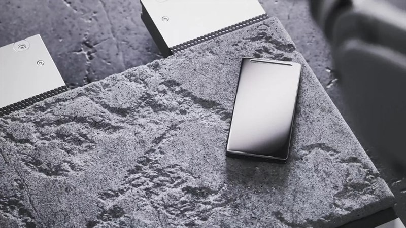 Samsung là công ty đầu tiên trang bị kính Gorilla Glass Victus 2