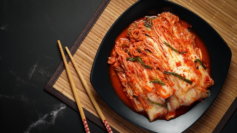 Sản phẩm này có hương vị đúng chuẩn Hàn Quốc, với vị chua cay tự nhiên, thơm ngon