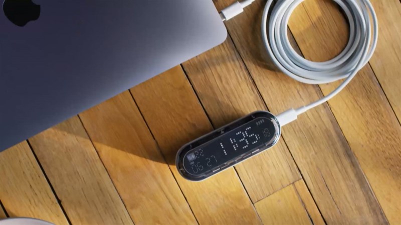 Shargeek Capsule Gravity được trang bị pin có dung lượng 5.000 mAh