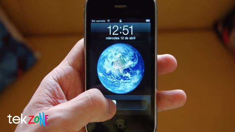 iPhone 3 ra mắt vào ngày nào?