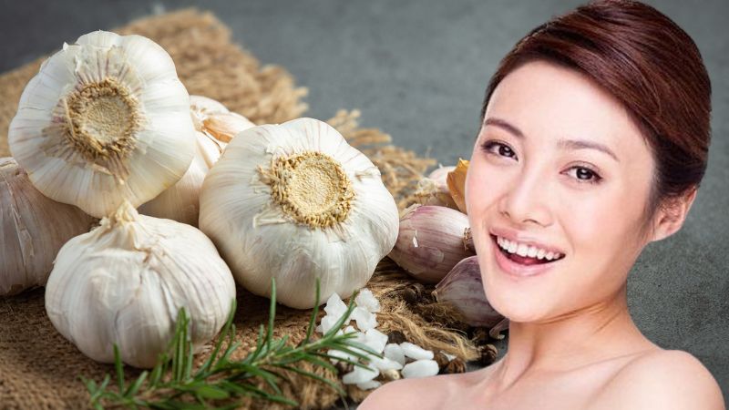 Mẹo tẩy da chết bằng tỏi