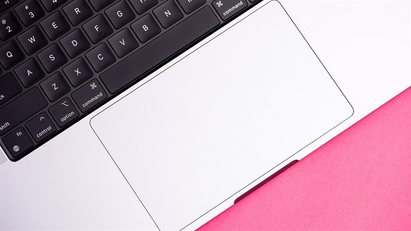MacBook Pro 16 inch 2023 sở hữu TouchPad lớn