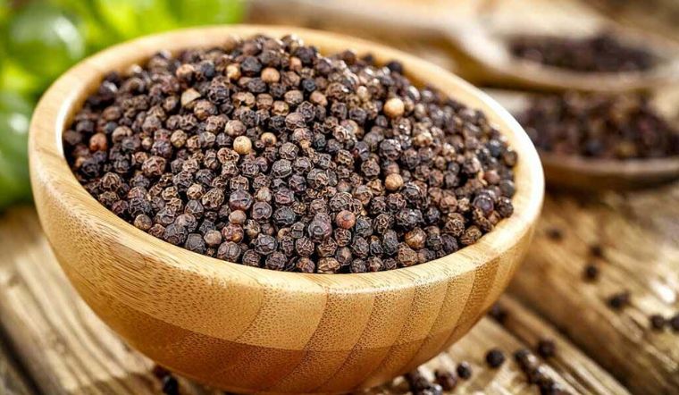 Giá tiêu hôm nay 4/2/2023: Tiếp tục đi ngang giá