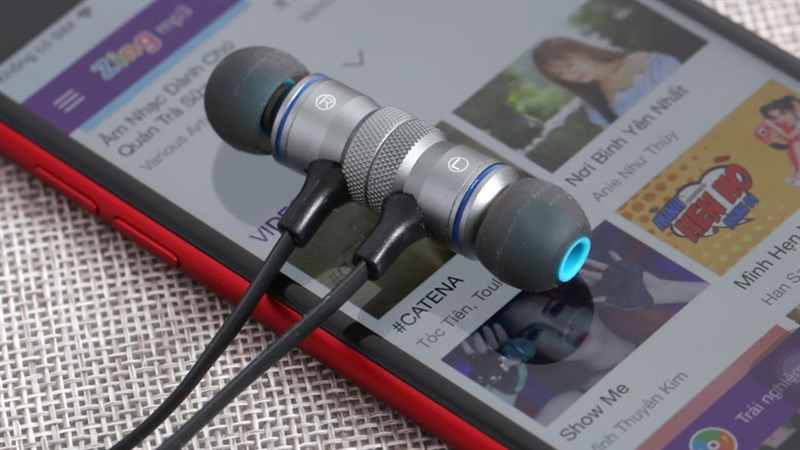 Tai nghe xả kho đáng mua Tai nghe xả kho đáng mua