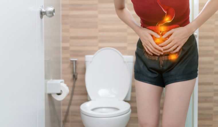 Nguyên nhân gây táo bón sau sinh? Khi nào mẹ bỉm cần gặp bác sĩ?