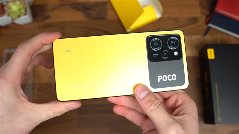 POCO X5 Pro 5G sở hữu mặt lưng nhám và cụm camera 'mắt mèo' cực nổi bật POCO X5 Pro 5G sở hữu mặt lưng nhám và cụm camera 'mắt mèo' cực nổi bật