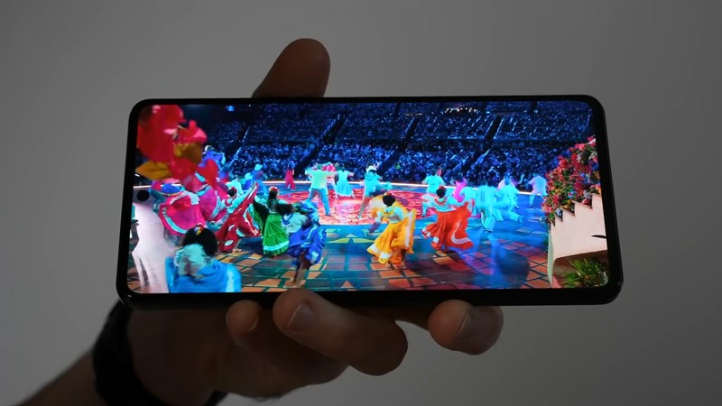 POCO X5 Pro 5G được trang bị màn hình AMOLED rộng 6.67 inch, độ phân giải Full HD+ POCO X5 Pro 5G được trang bị màn hình AMOLED rộng 6.67 inch, độ phân giải Full HD+