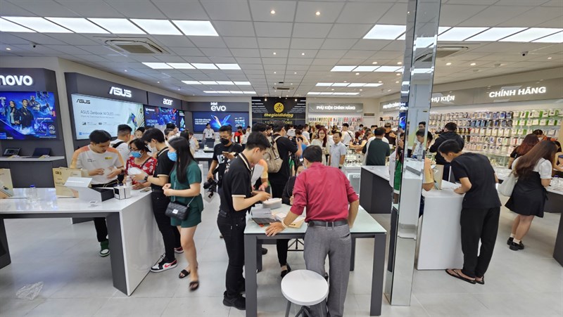 Toàn cảnh sự kiện giao OPPO Reno8 T Series đầu tiên cho khách hàng Toàn cảnh sự kiện giao OPPO Reno8 T Series đầu tiên cho khách hàng