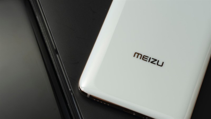 Meizu 20 Pro bất ngờ lộ diện ngoài đời thực Meizu 20 Pro bất ngờ lộ diện ngoài đời thực
