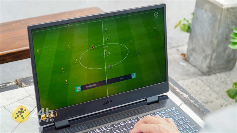 Tần số quét cao mang lại cho trải nghiệm chơi game của mình trên Acer Nitro 5 Tiger AN515 58 773Y rất nhiều lợi ích.