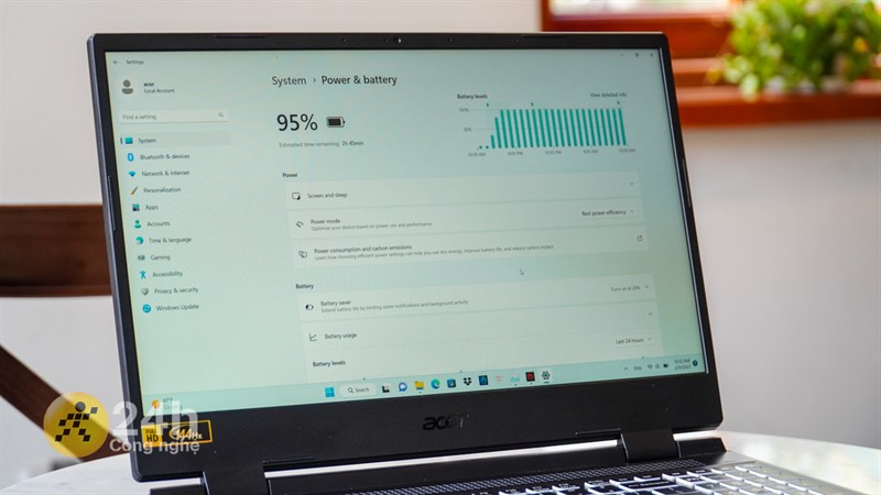 Mình đánh giá thời lượng pin mà Acer Nitro 5 Tiger AN515 58 773Y đạt được ở ở mức tốt so với các laptop gaming hiện nay.