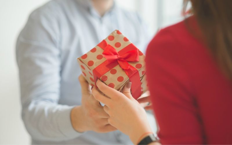 How to choose Valentine's gifts for your wife