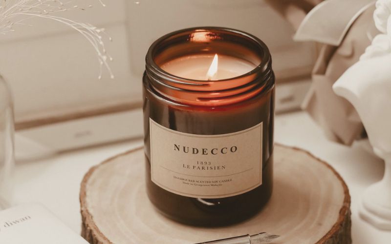 Scented candles, a surprising Valentine's gift for your wife