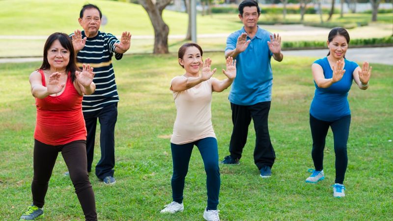 Bí quyết tập thể dục sau tuổi 50 vừa an toàn vừa tốt cho sức khỏe