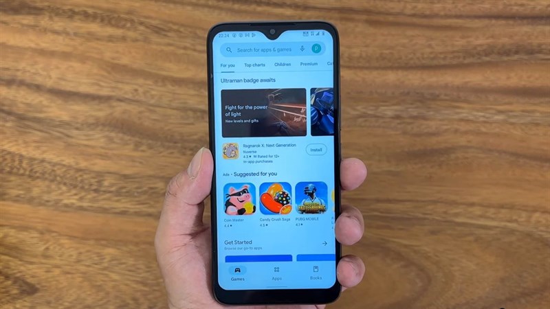Trên tay Nokia C12: Chiếc smartphone bình dân với ngoại hình năng động, hiệu năng đủ dùng Trên tay Nokia C12: Chiếc smartphone bình dân với ngoại hình năng động, hiệu năng đủ dùng