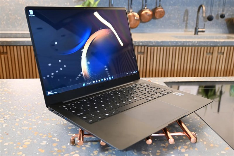 Trên tay Galaxy Book3 Pro series