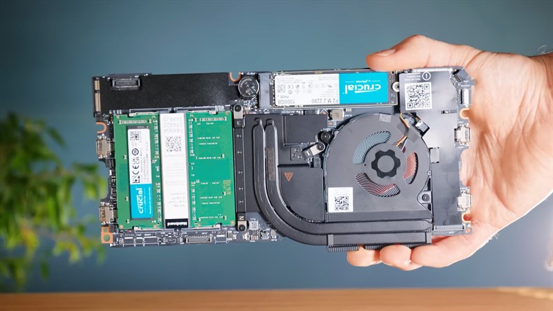 Bo mạch laptop được cung cấp bởi Framework Bo mạch laptop được cung cấp bởi Framework