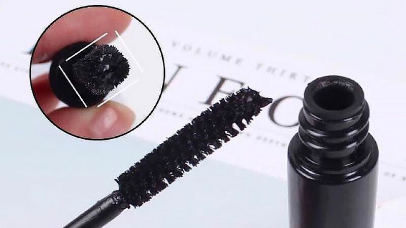 Mascara Missha có 2 loại