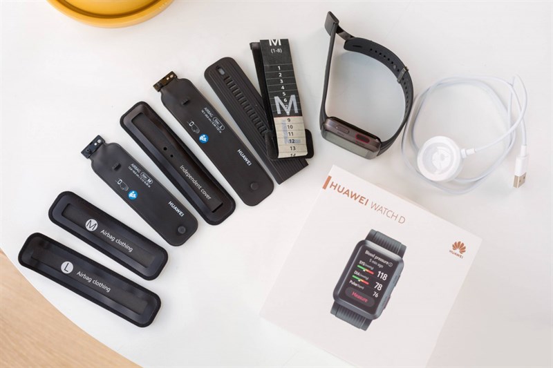 Trên tay Huawei Watch D