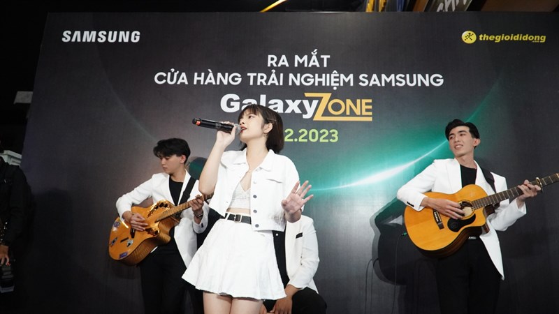 Toàn cảnh sự kiện ra mắt GalaxyZone