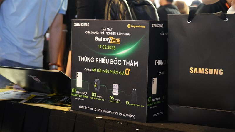 Toàn cảnh sự kiện ra mắt GalaxyZone