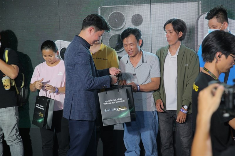 Toàn cảnh sự kiện ra mắt GalaxyZone